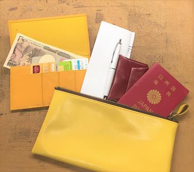 神戸元町にあるレザーバッグをオーダーできるハンドメイドのお店「創作鞄槌井」で創った三つ折り財布