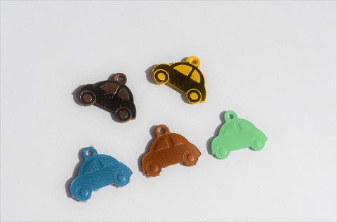 神戸元町にあるレザーバッグをオーダーできるハンドメイドのお店「創作鞄槌井」が創ったスタンピングレザーに新型登場