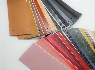 神戸元町にあるレザーバッグをオーダーできるハンドメイドのお店「創作鞄槌井」の新入荷の革