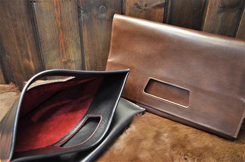 神戸元町にあるレザーバッグをオーダーできるハンドメイドのお店「創作鞄槌井」が創ったスエード貼り合わせレザー商品