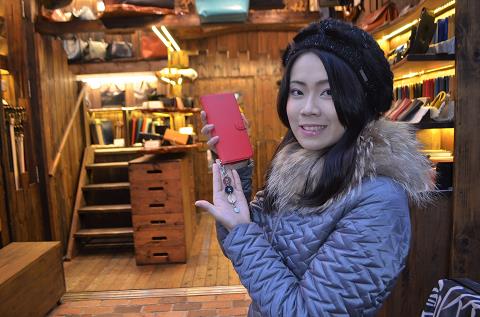 神戸元町にあるレザーバッグをオーダーできるハンドメイドのお店「創作鞄槌井」が創った