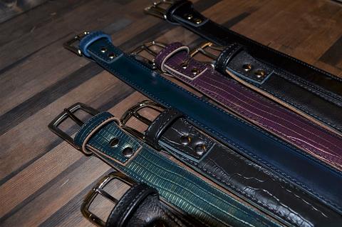 神戸元町にあるレザーバッグをオーダーできるハンドメイドのお店「創作鞄槌井」がつくったベルト