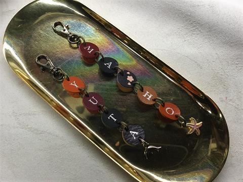 神戸元町にあるレザーバッグをオーダーできるハンドメイドのお店「創作鞄槌井」が創ったスタンピングレザー