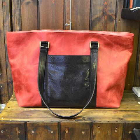 神戸元町にあるレザーバッグをオーダーできるハンドメイドのお店「創作鞄槌井」のトートバッグ