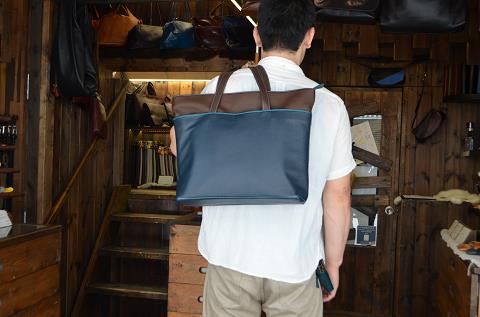 神戸元町にあるレザーバッグをオーダーできるハンドメイドのお店「創作鞄槌井」がハンドメイドしたトートバッグ