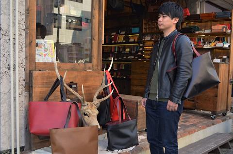 神戸元町にあるレザーバッグをオーダーメイドできる手作りレザー専門店で創ったトートバッグ