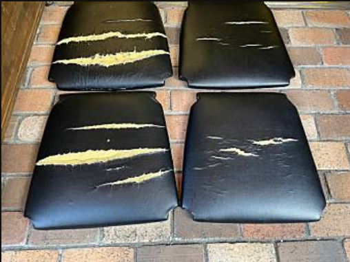 神戸元町の創作鞄槌井が手作りする椅子の革張替え